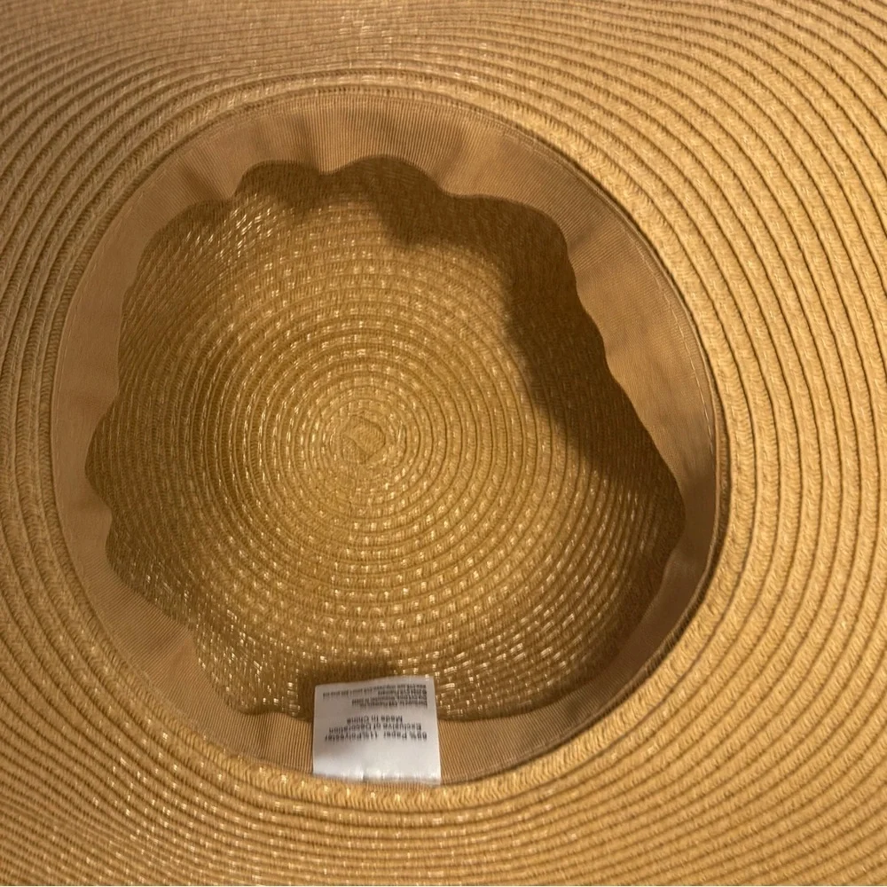 Women’s Wide Brim Hat. Tan with Black Grosgrain Ribbon. Packable. One Size.
